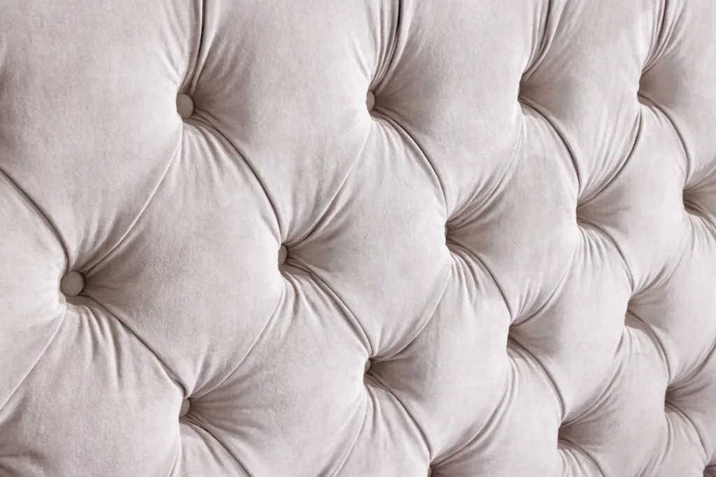 Design Doppelbett PARIS 180x200cm Champagner Samt Chesterfield Polsterbett – Bild 8