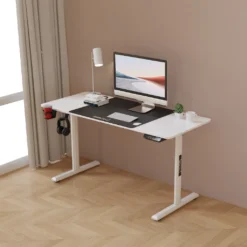 Pro-Tec Höhenverstellbarer Tisch Hayward Computertisch 140 X 60 Cm Schreibtisch Mit Mousepad Ergonomischer Bürotisch Gamingtisch Weiß