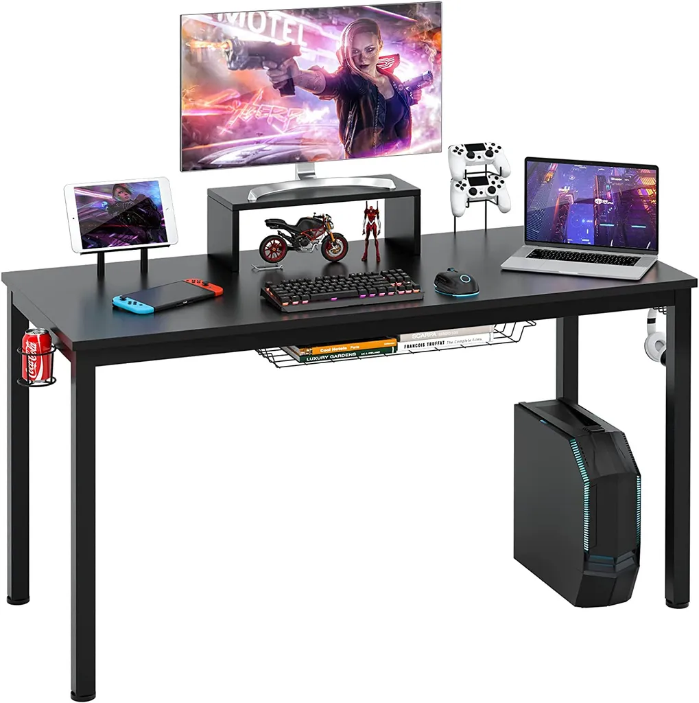 COSTWAY 140cm Gaming Tisch Mit Monitorablage, Groß Gamer Schreibtisch, PC-Tisch Mit Getränkehalter, Kopfhörerhaken, Aufbewahrungskorb, Medienablage, Verstellbare Fußpolster