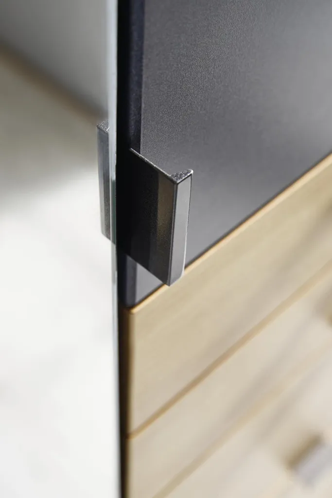 RAUCH AD644_02L6 Kleiderschrank 3-trg./1xSpiegel/5xSchubkästen Ontario In Grau/Abs. Eiche Artisan – Bild 12